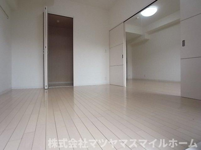 【洋室】 | サンクチュアリー