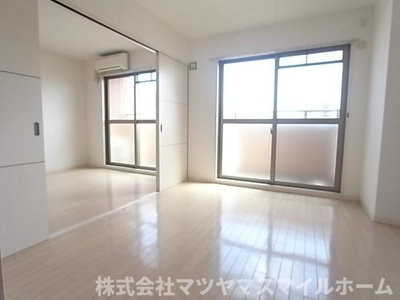 【寝室】 | サンクチュアリー