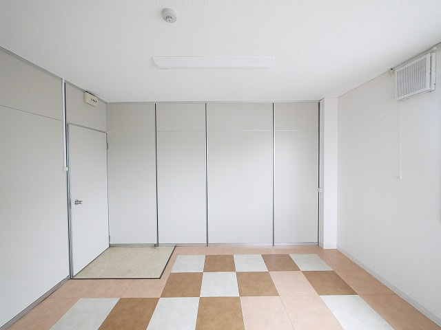 三和ビルの内装
