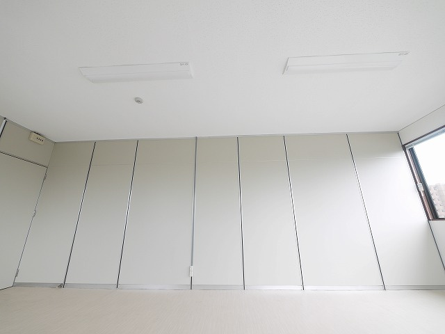 三和ビルの内装