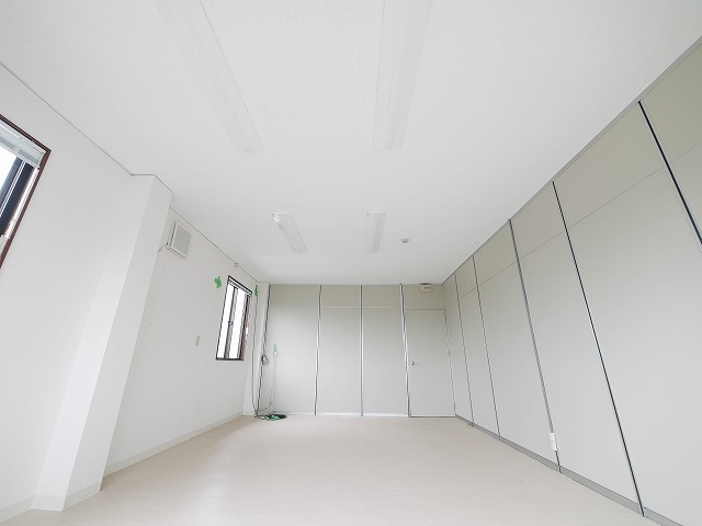 三和ビルの内装