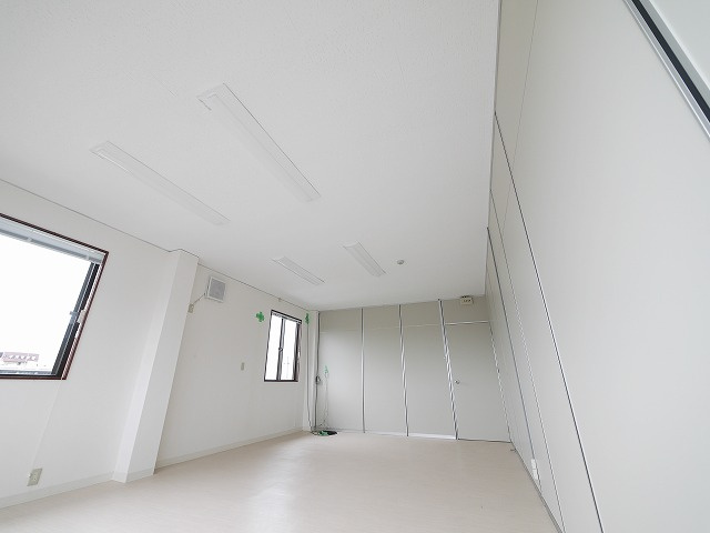 三和ビルの内装