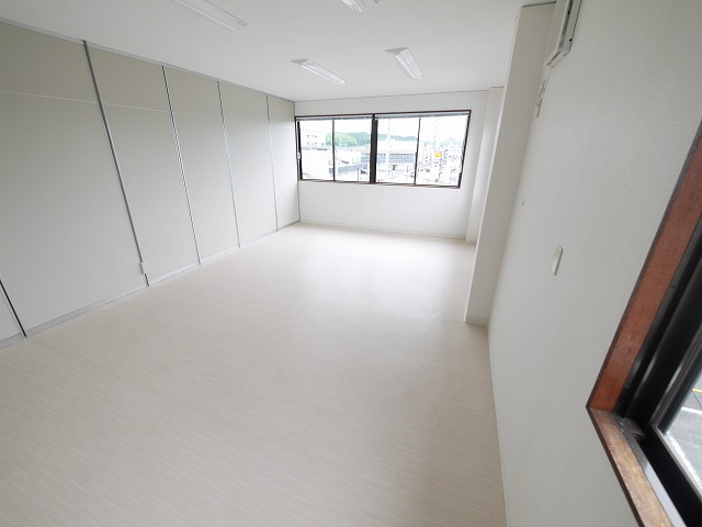 三和ビルの内装