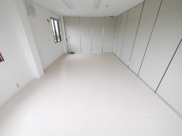 三和ビルの内装