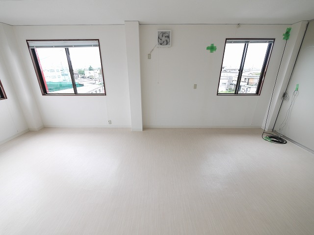 三和ビルの内装