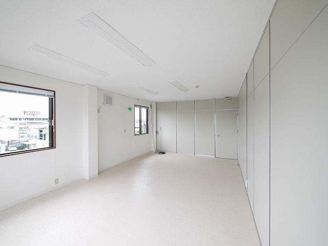 三和ビルの内装