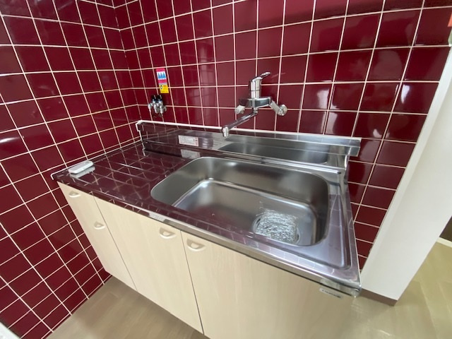 三篠アルティメイトビル