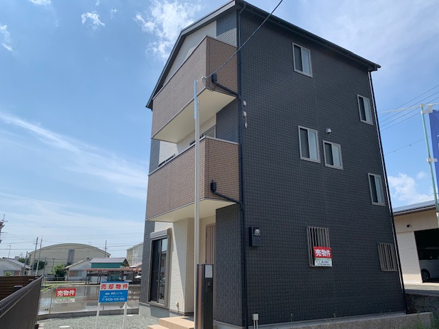 三田市高次１丁目　中古戸建