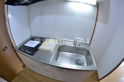 【キッチン】 | グランテージ感彩 | コンパクトなキッチンで掃除もラクラク