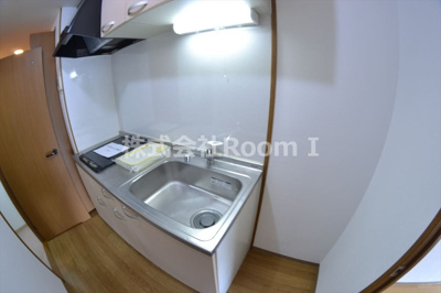 【キッチン】 | グランテージ感彩 | コンパクトなキッチンで掃除もラクラク