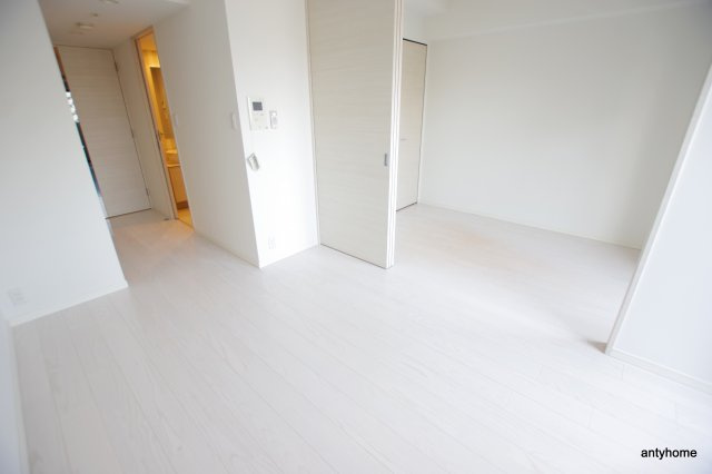 S-RESIDENCE江坂　仲介手数料無料の居間・リビング