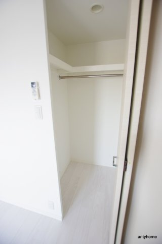 S-RESIDENCE江坂　仲介手数料無料の収納