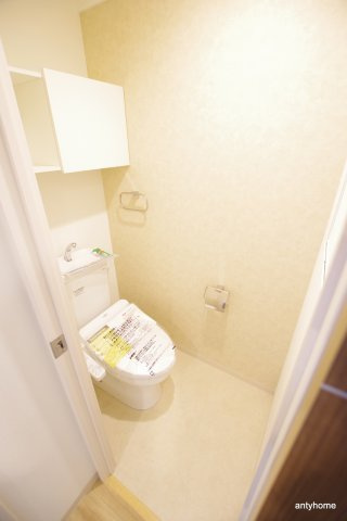 SGSA STAGE 仲介手数料無料のトイレ