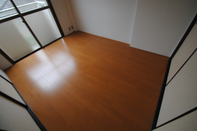 リーベ楢崎の洋室|同タイプ　イメージ写真