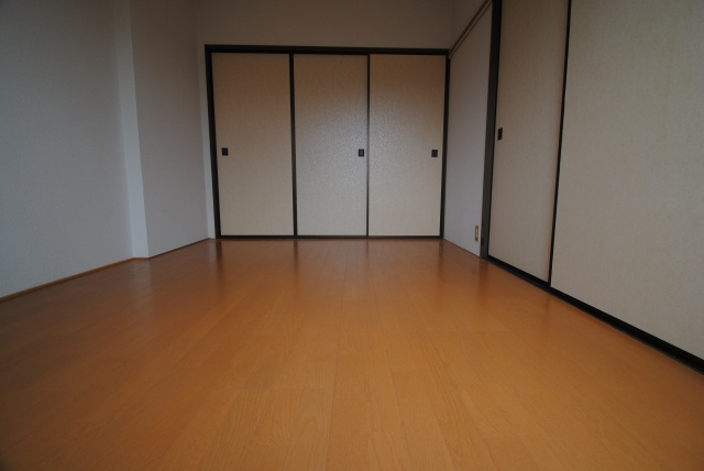 リーベ楢崎の洋室|同タイプ　イメージ写真