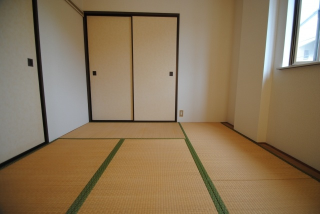 リーベ楢崎の和室|内装イメージ