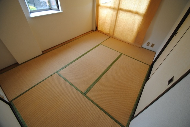 リーベ楢崎の和室|内装イメージ