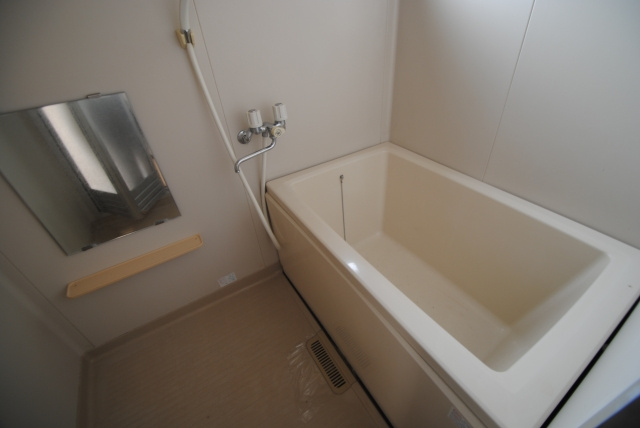 リーベ楢崎の浴室|同タイプ　イメージ写真