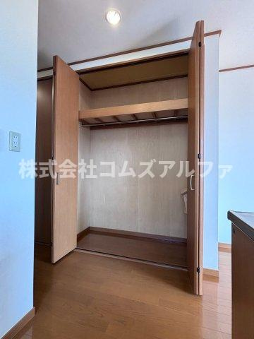 ヒルズＴＫの収納|ヒルズＴＫ　クローゼット②