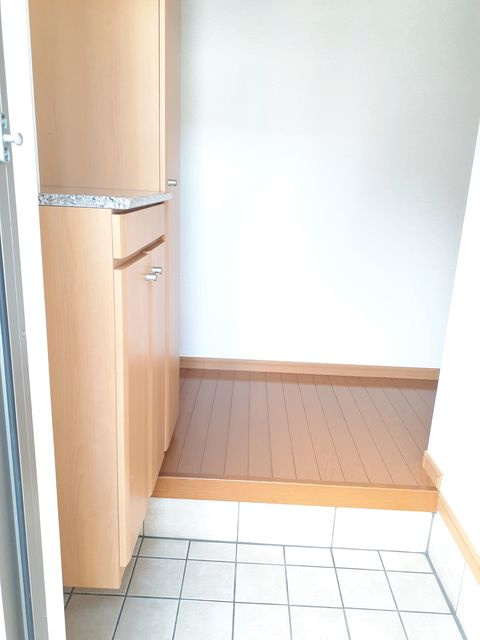 フォレスタンの玄関