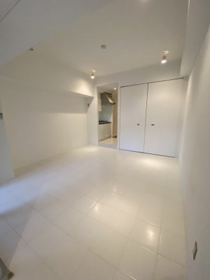 【洋室】 | ラークスパ岡町