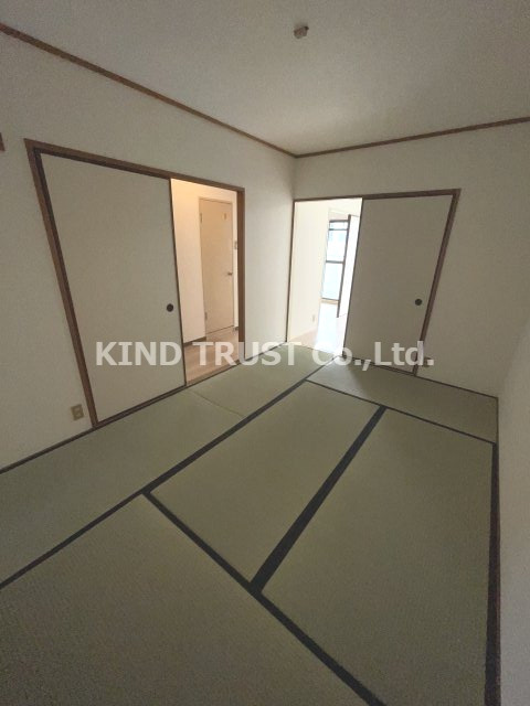 シャトーベルダンの和室|落ち着いた雰囲気の和室付きです