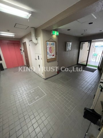 シャトーベルダンのロビー|毎日通るロビーはこのようになっています