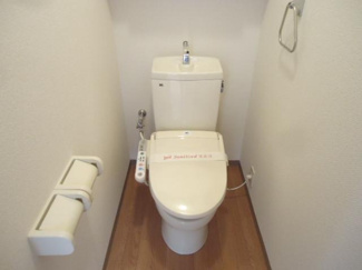 【トイレ】 | サンクチュアリⅢ | 落ち着いたトイレです