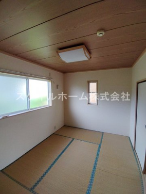 【和室】 | レガーロカルドA棟 | 畳の上でゆっくりとくつろげる和室です