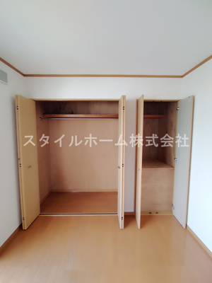 【収納】 | レガーロカルドA棟 | 小物を収納するのに便利です