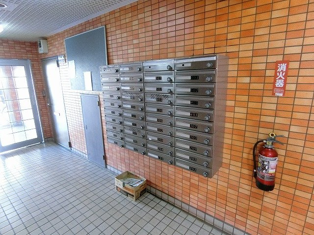 ロータリーハイム昭島のロビー