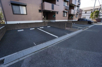 【駐車場】 | フレンドハウス23A