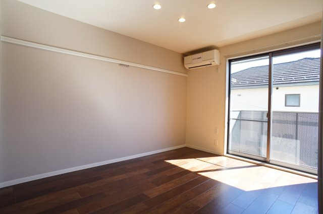 プチロッシュの寝室|各室エアコンは設置済みです