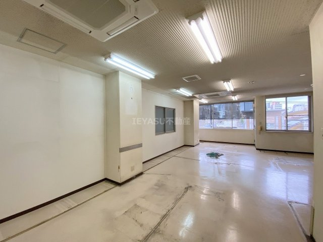 八重洲第2ビルの内装