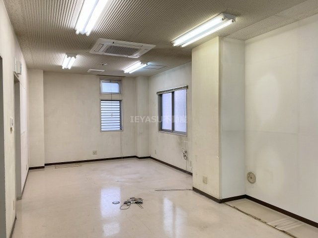 八重洲第2ビルの内装