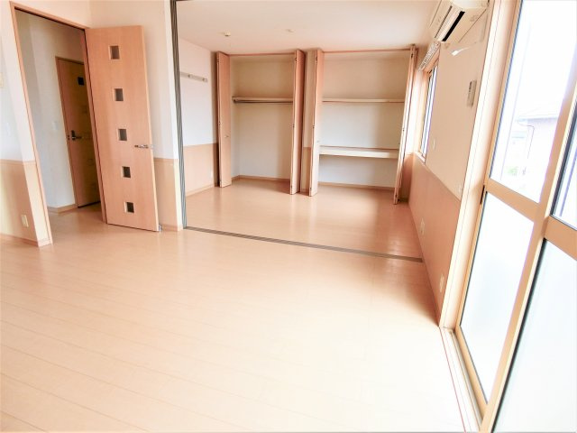 Carinopenseeの居間・リビング