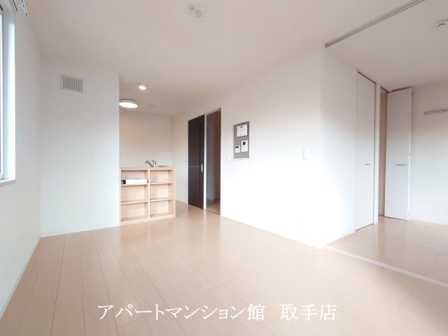 コゥジーコートの居間・リビング