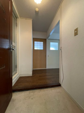 サリーズ千代ヶ丘の玄関