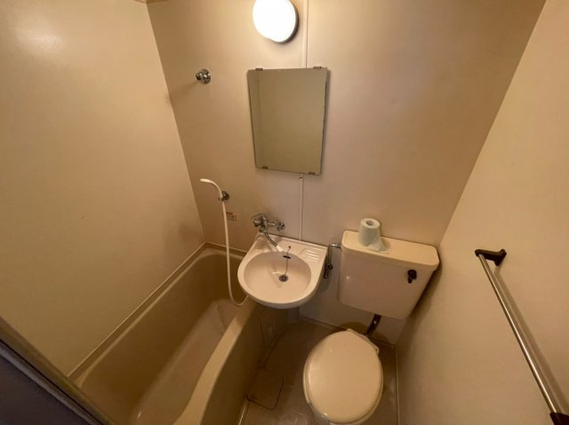 サリーズ千代ヶ丘の浴室