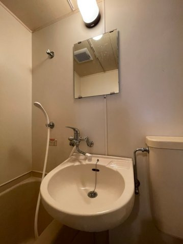 サリーズ千代ヶ丘の洗面所