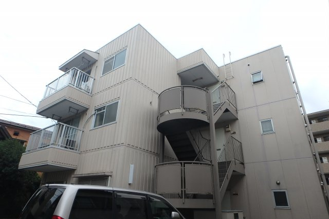 ハイツ堀田の外観|元住吉駅徒歩7分の広々1DKマンション♪