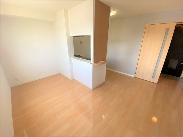 シャルムナイトウ　Ｂ棟の居間・リビング