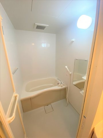 シャルムナイトウ　Ｂ棟の浴室