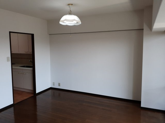 ルネ東松山の居間・リビング|ゆったり過ごせるリビングです