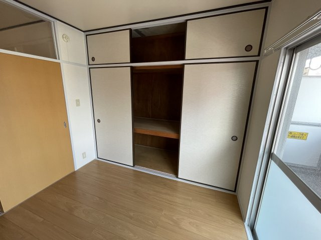 シャトーモリオカ末広の収納