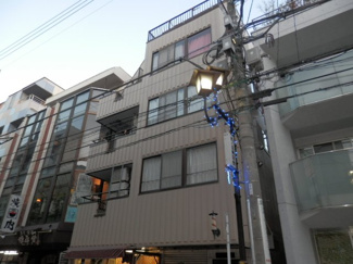 【外観】 | 鉄骨造の重厚な外観。