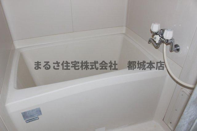 クレス中村の浴室