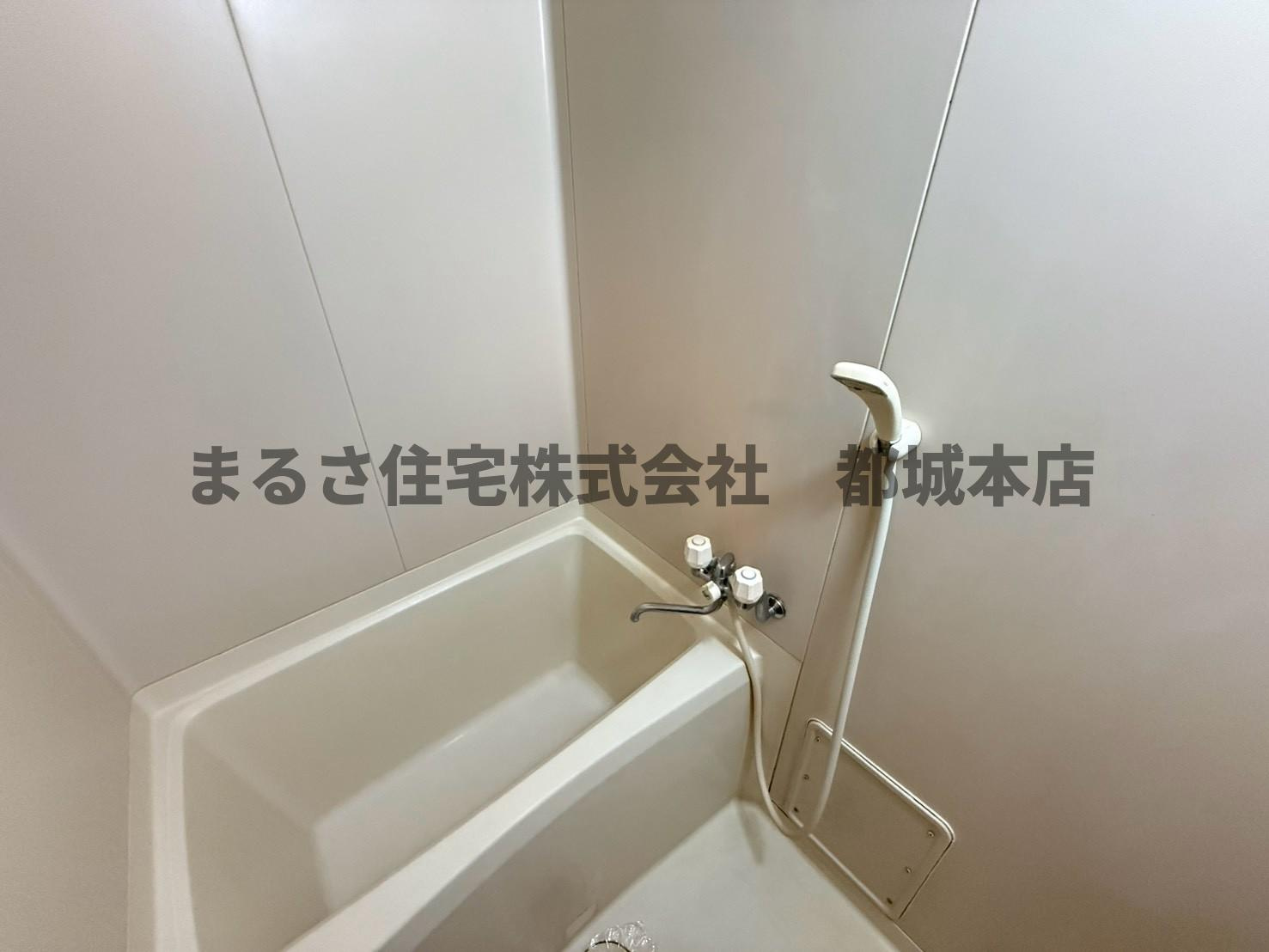クレス中村の浴室