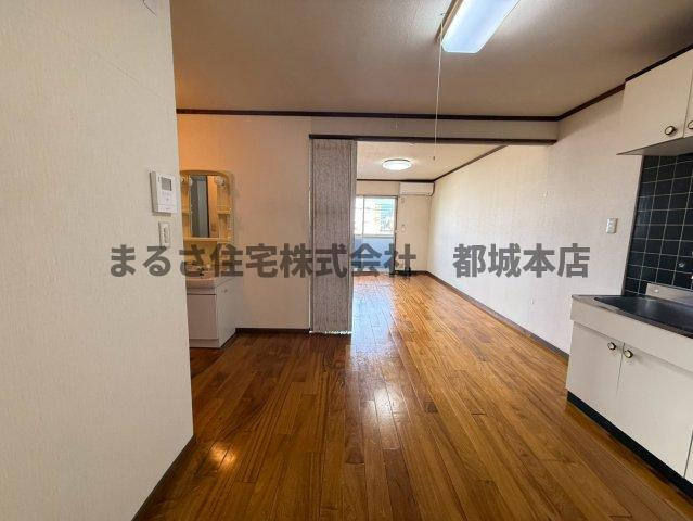 クレス中村の内装
