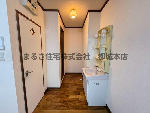 クレス中村の洗面所